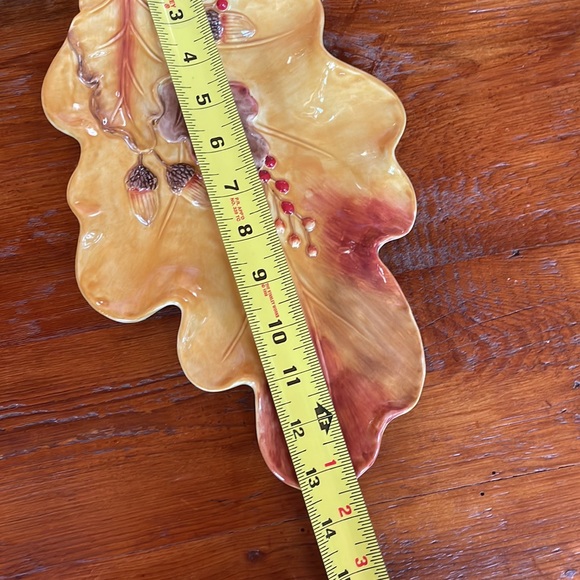 🍂 Oak Leaf w/Acorns and Berries - Picture 7 of 8